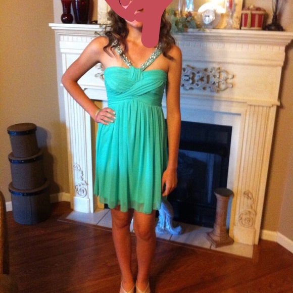 Dresses & Skirts - Beautiful dress for young lady